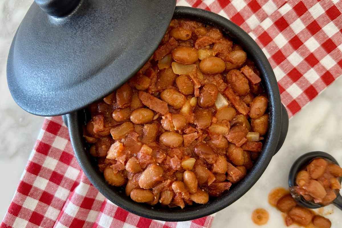 طرز تهیه خوراک لوبیا چیتی با سیب زمینی