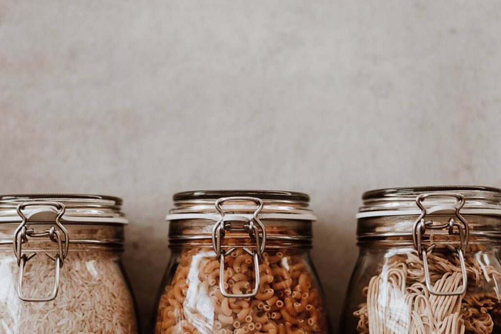 نکات مهم نگهداری خشکبار و حبوبات