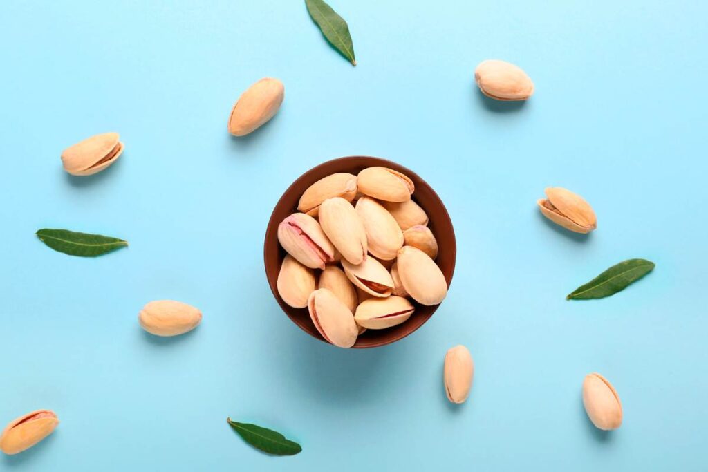 پسته چقدر کالری دارد