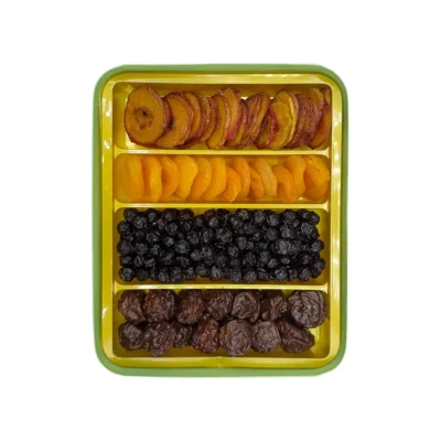 جعبه هدیه مزه بازی فام لند وب از بالا زمینه سفید