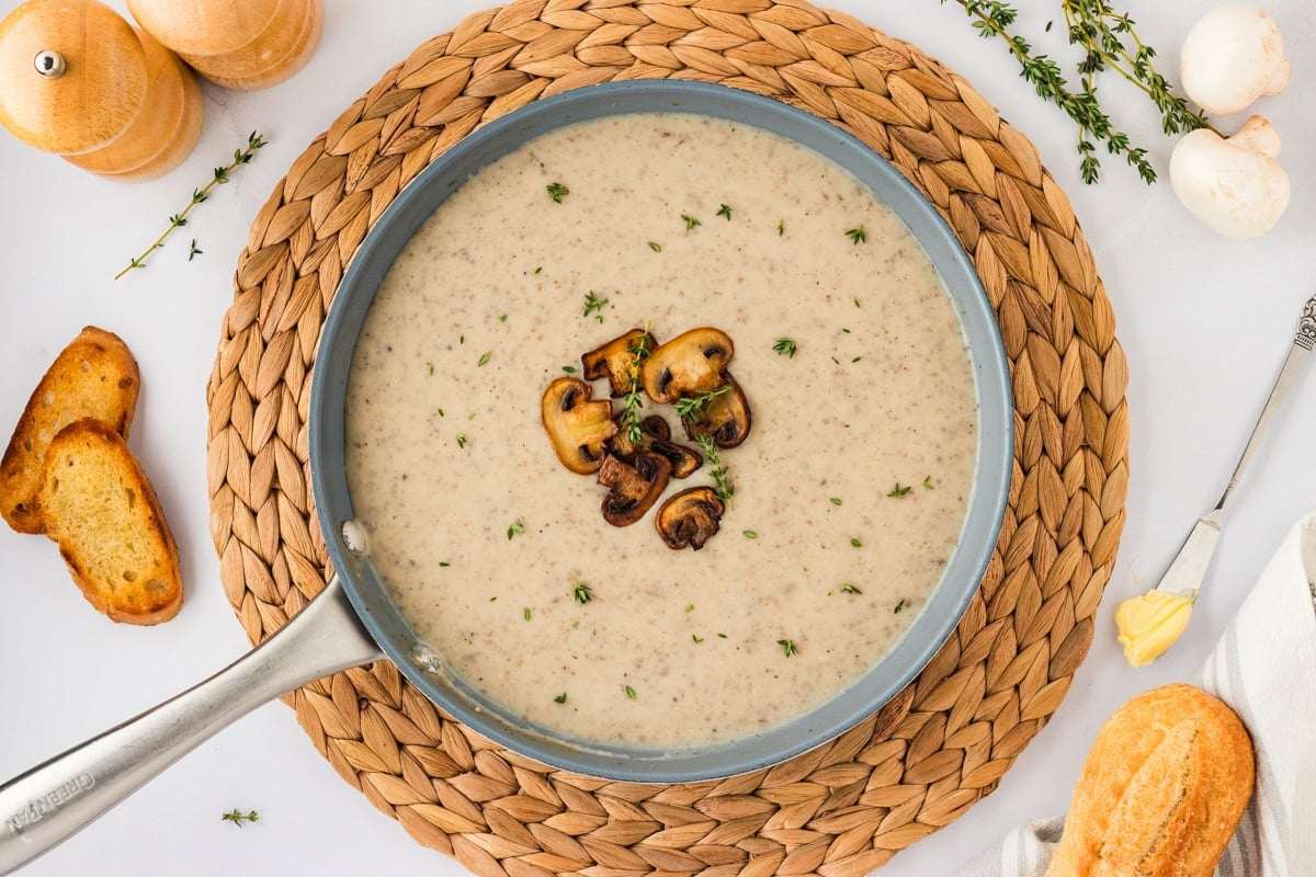 سوپ قارچ و جو