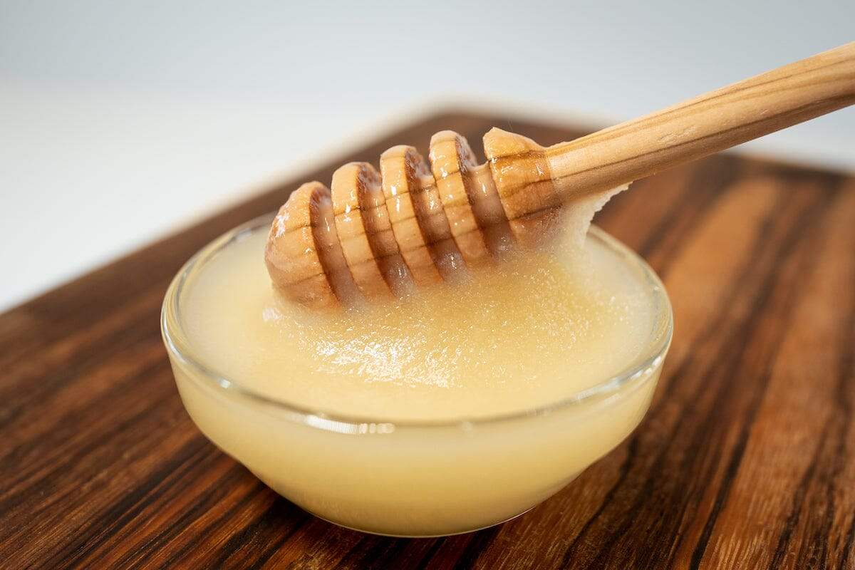 عسل برای کودکان 