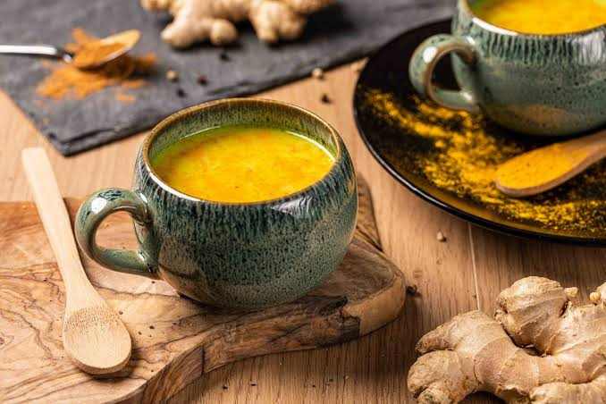 شیر زردچوبه