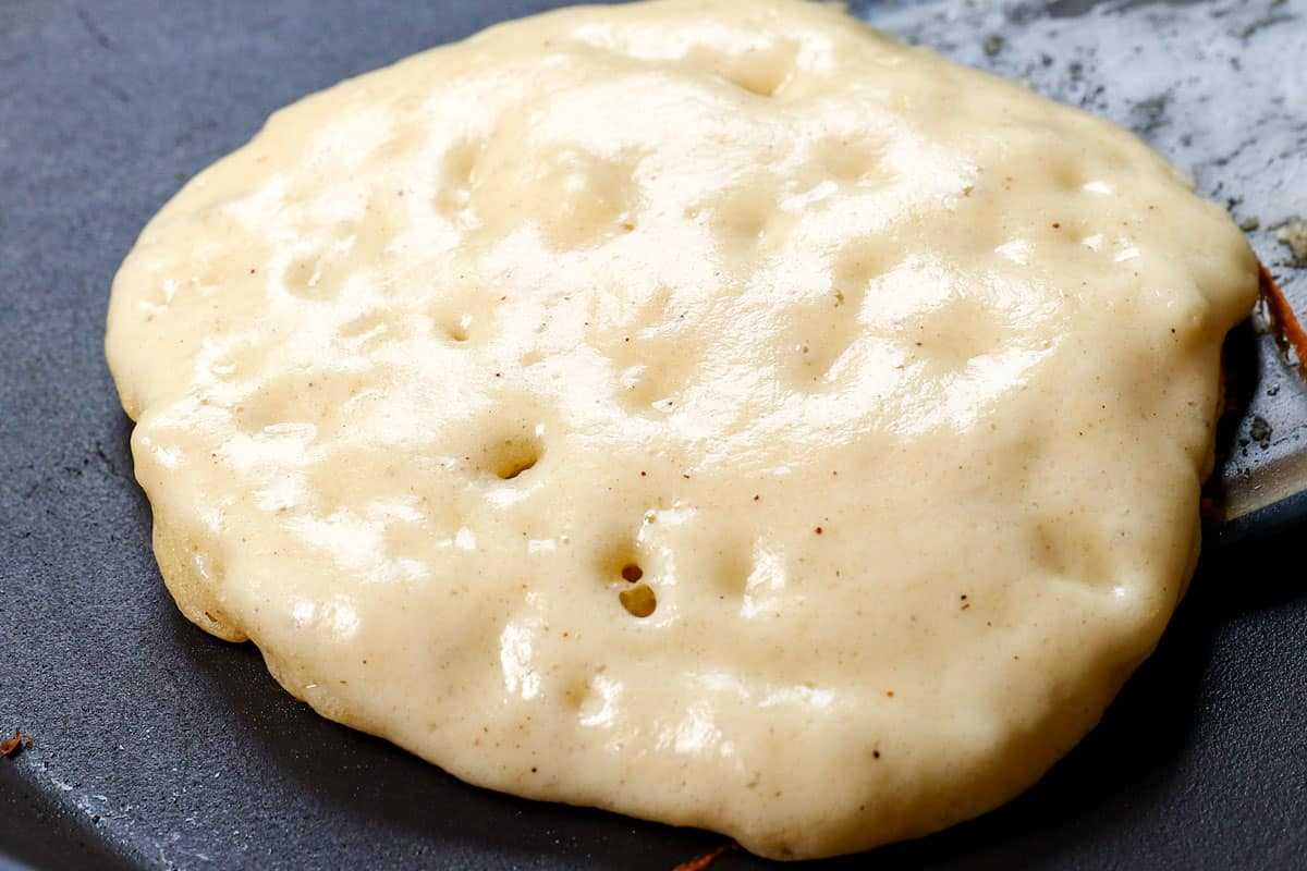 مرحله برگرداندن پنکیک