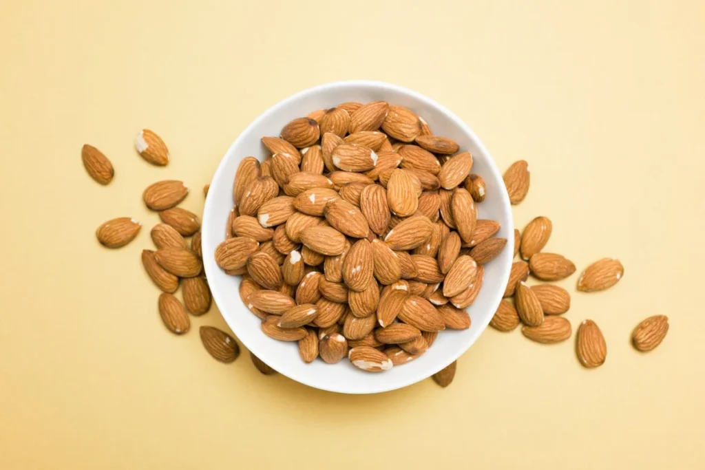 بادام درختی در پریودی