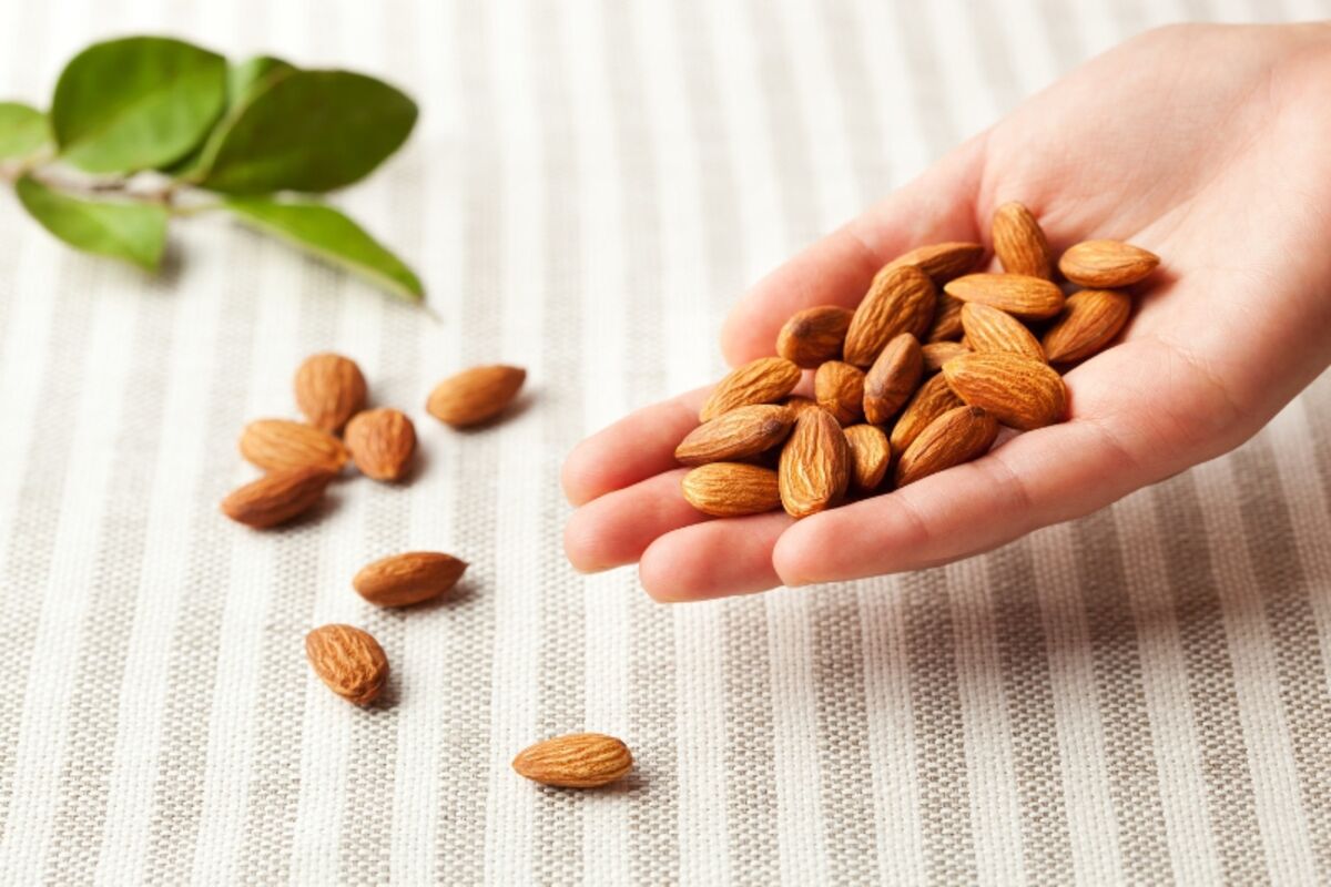 خواص بادام درختی در پریودی