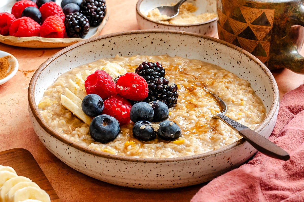 اوتمیل کلاسیک روی اجاق گاز