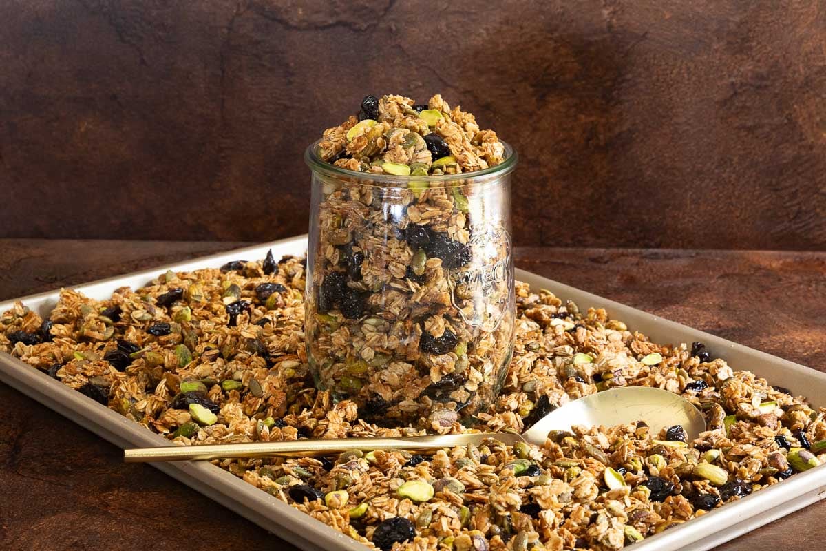 مراحل تهیه گرانولا در برای فروش